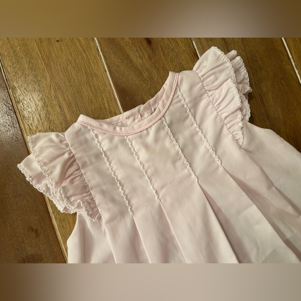 PA CLASSICS Soft Pink Pleated Flutter Sleeved‎ Dress . 6months. - Picture 2 of 8